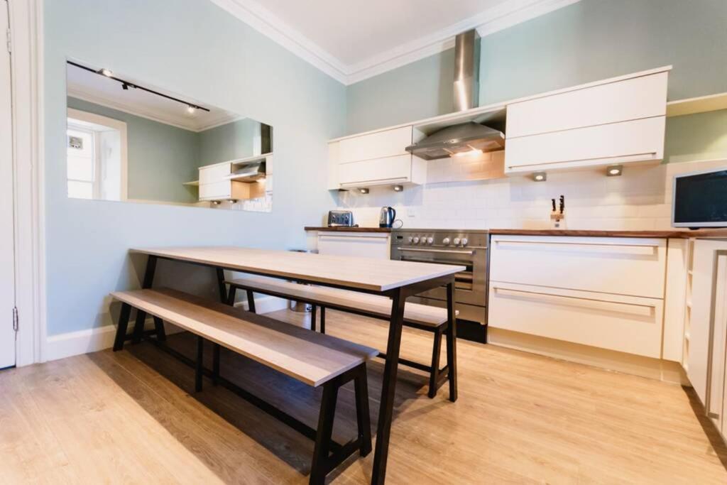 Wallace Apartment - A Unique Apartment In Countryside Park With Wifi And Access To Bar And Pool Perth Exteriér fotografie
